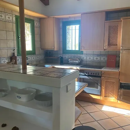 Lumio, 8 Couchages, Piscine,vue Mer. Villa